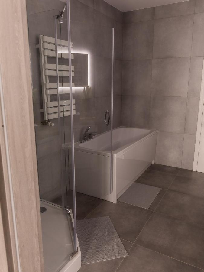 شقة Apartament Pod Lasem Oldrzychowice Klodzkie المظهر الخارجي الصورة