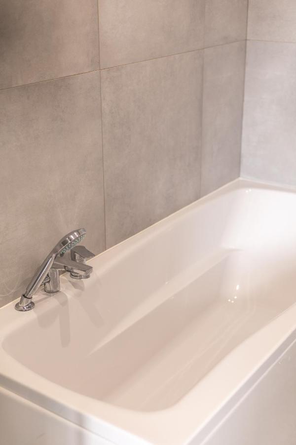 شقة Apartament Pod Lasem Oldrzychowice Klodzkie المظهر الخارجي الصورة