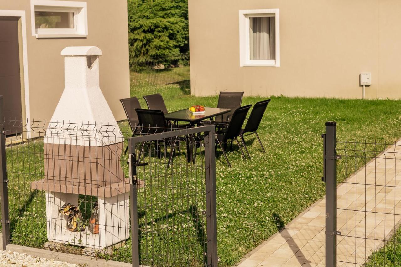 شقة Apartament Pod Lasem Oldrzychowice Klodzkie المظهر الخارجي الصورة